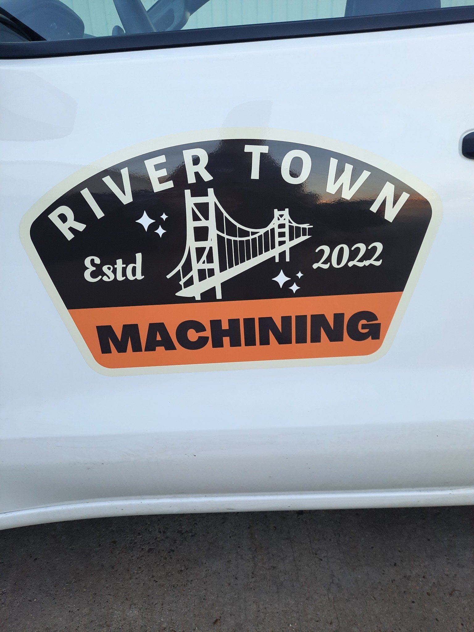 Rivertown Machining decal